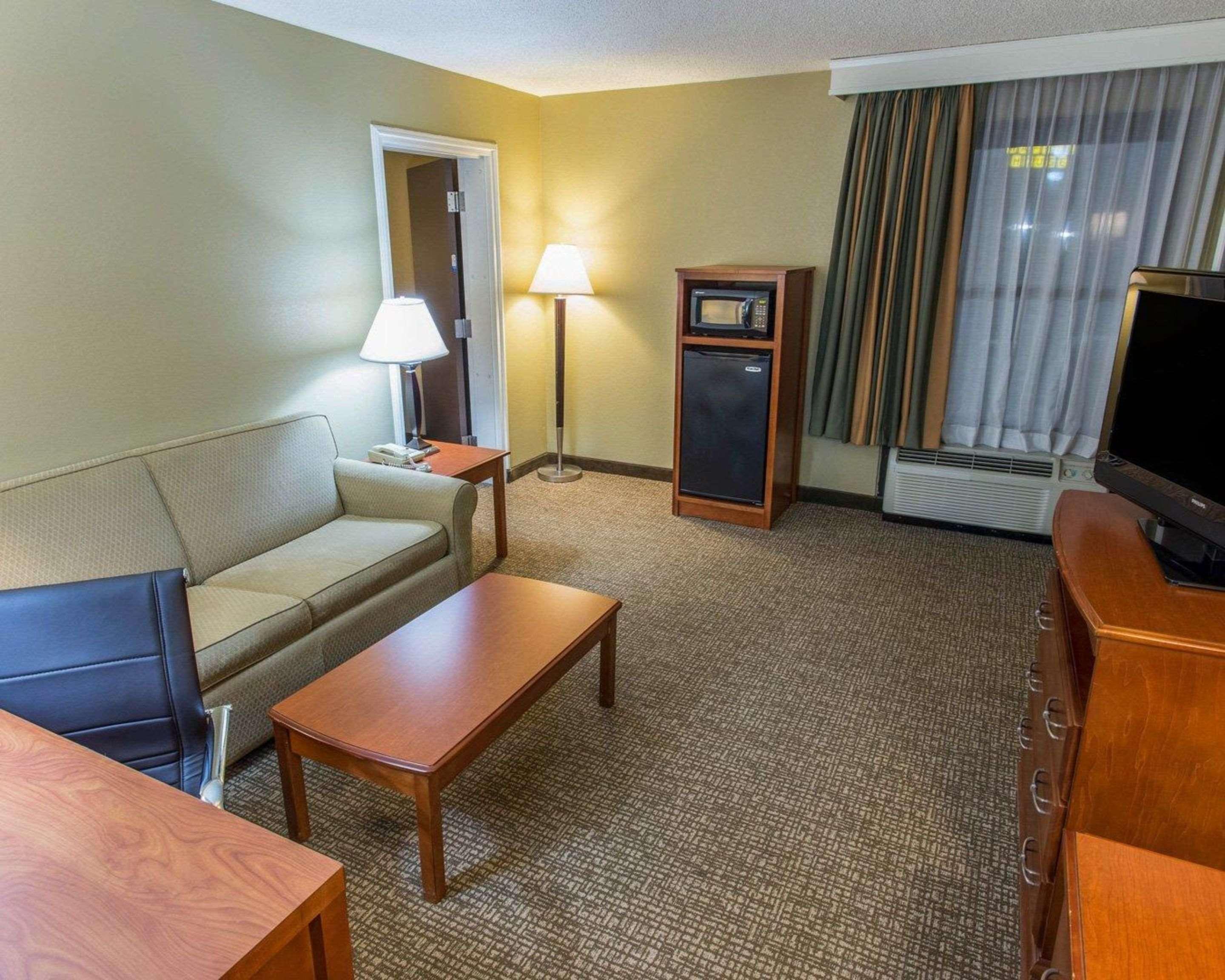 Comfort Inn Opelika - Auburn Exteriör bild