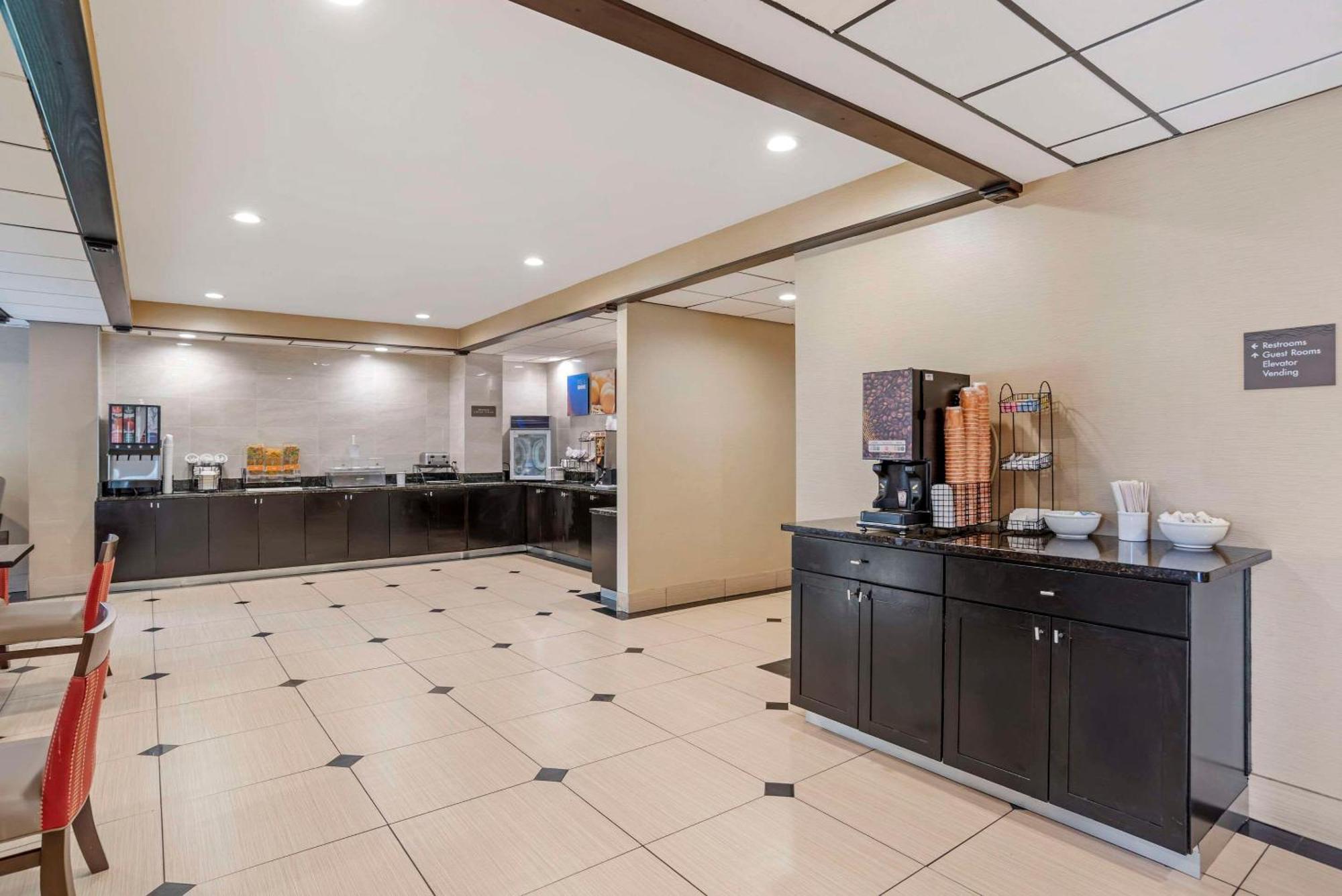 Comfort Inn Opelika - Auburn Exteriör bild