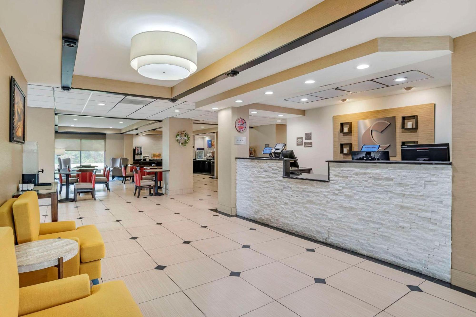 Comfort Inn Opelika - Auburn Exteriör bild