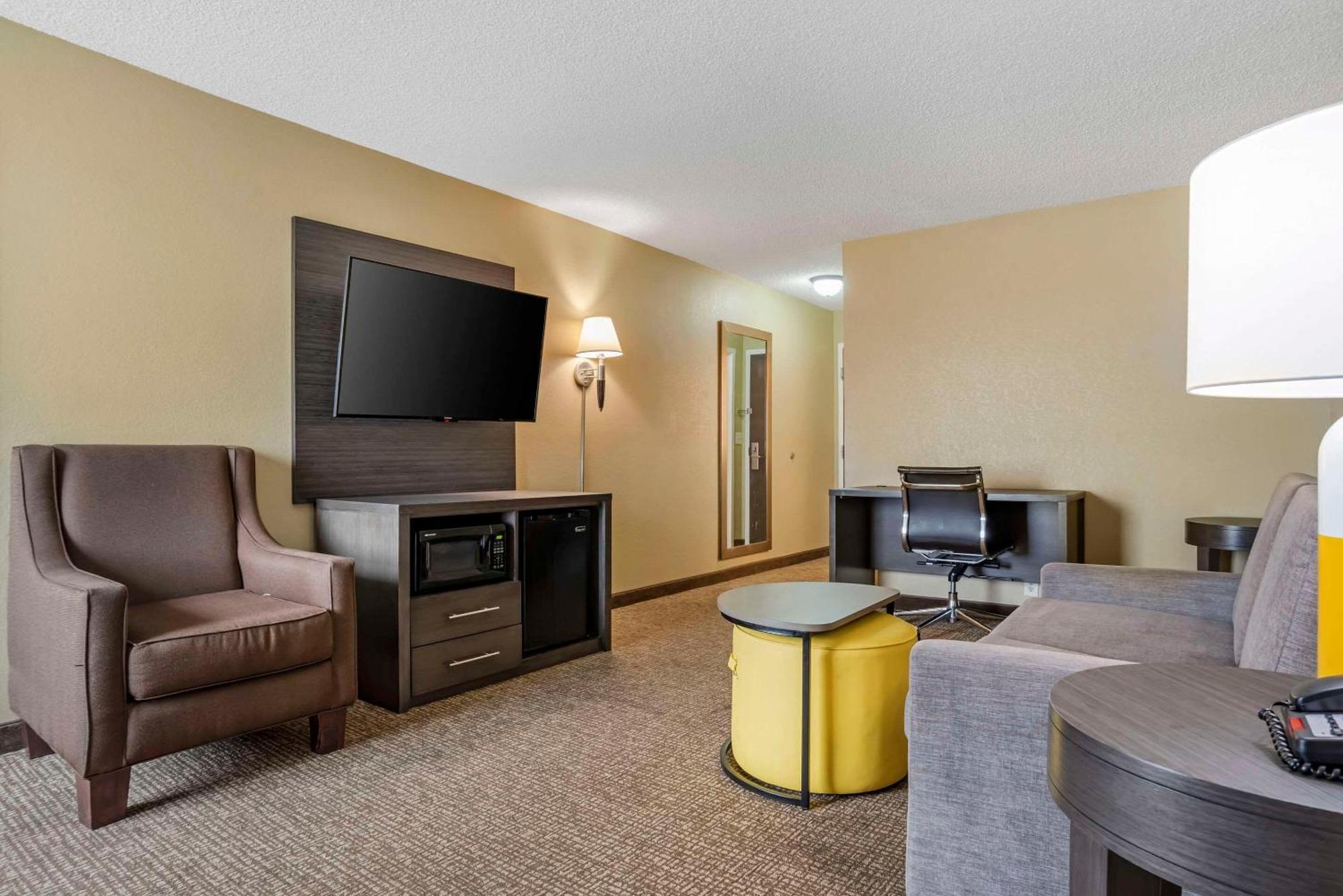 Comfort Inn Opelika - Auburn Exteriör bild