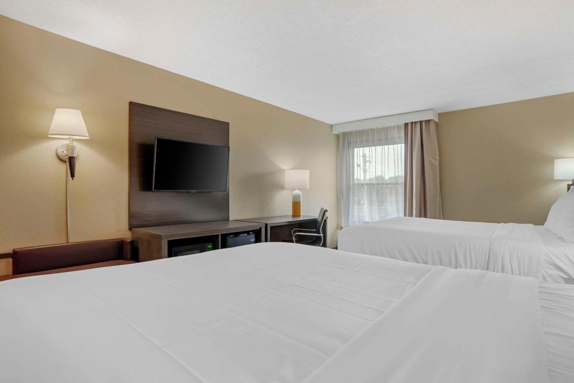 Comfort Inn Opelika - Auburn Exteriör bild